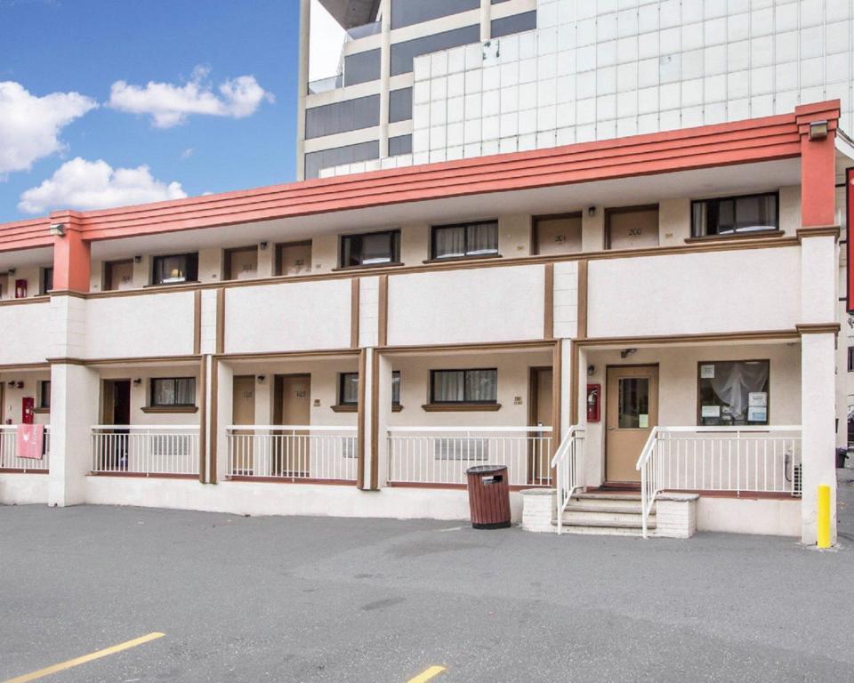 Econo Lodge Fort Lee Buitenkant foto